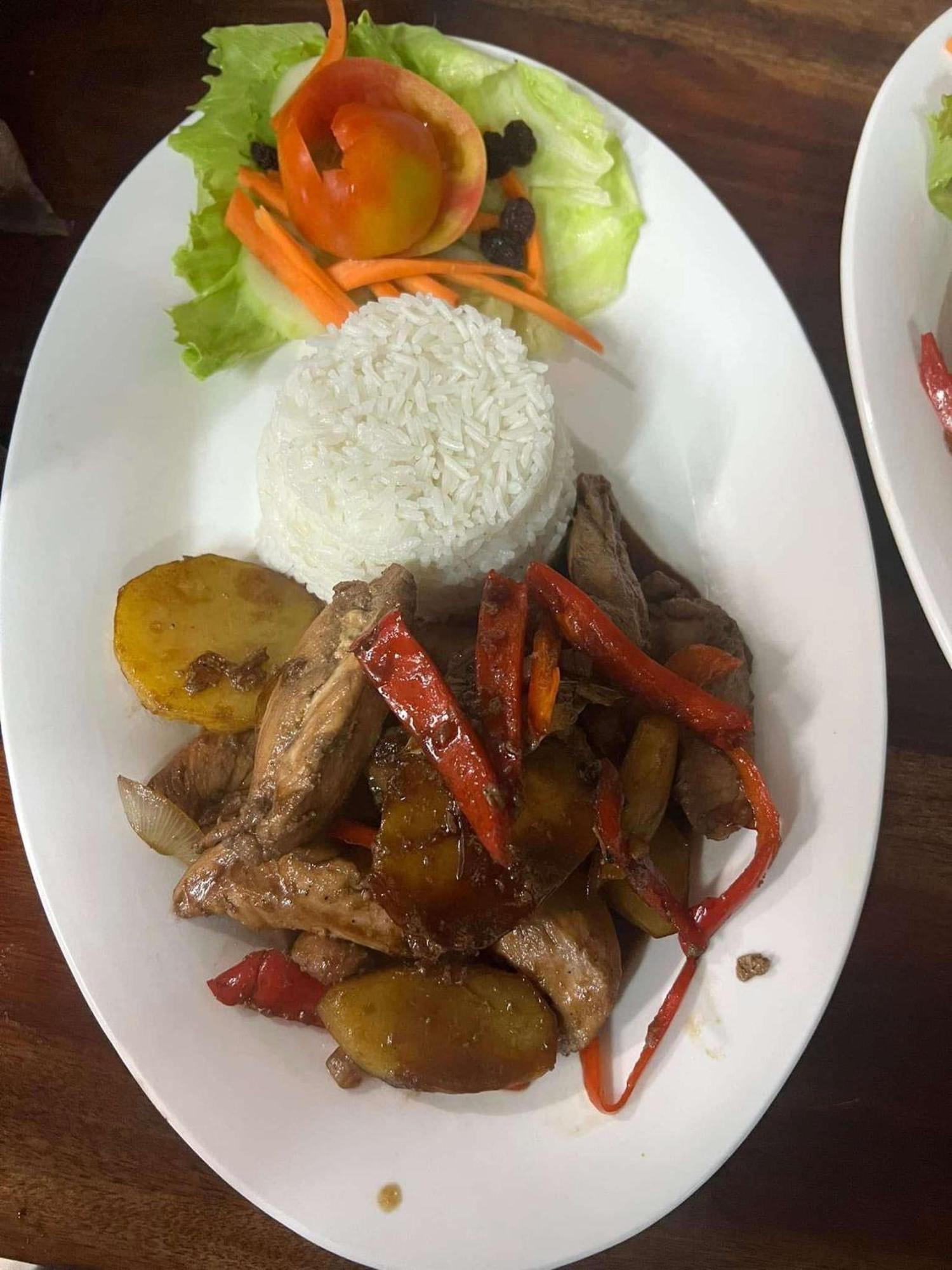 Dauis Ice Bear Bar & Tourist Inn מראה חיצוני תמונה